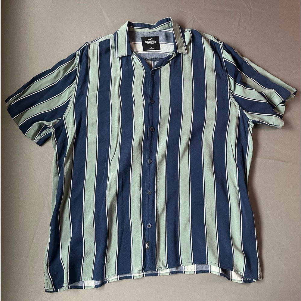 Men’s Hollister Striped Shirt